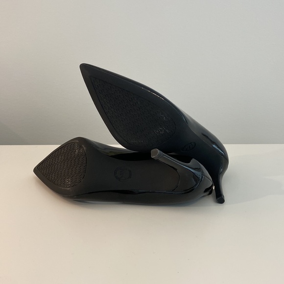 Michael Kors | Alina Heels - Picture 3 of 3